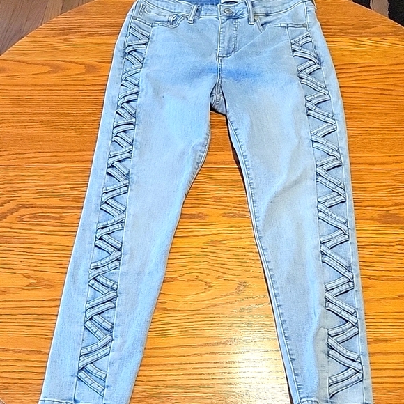 Sophia Jeans By Sofia Vergara Women's Light Blue Jeans - Picture 2 of 11